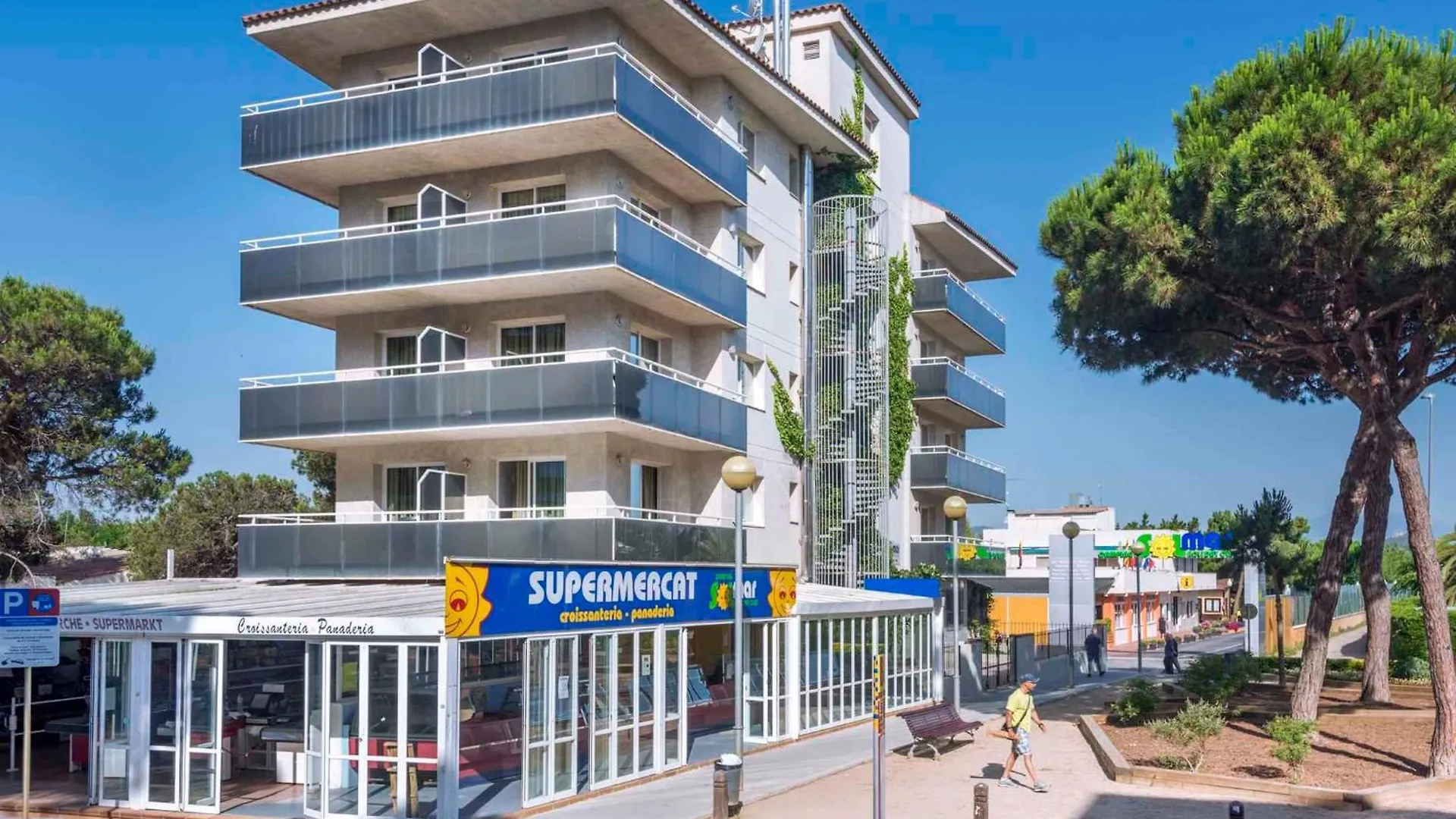 Apartments In Blanes/Costa Brava 35181